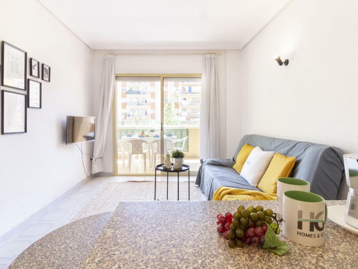 Homes & Go Albeniz Basic La Pineda Kültér fotó